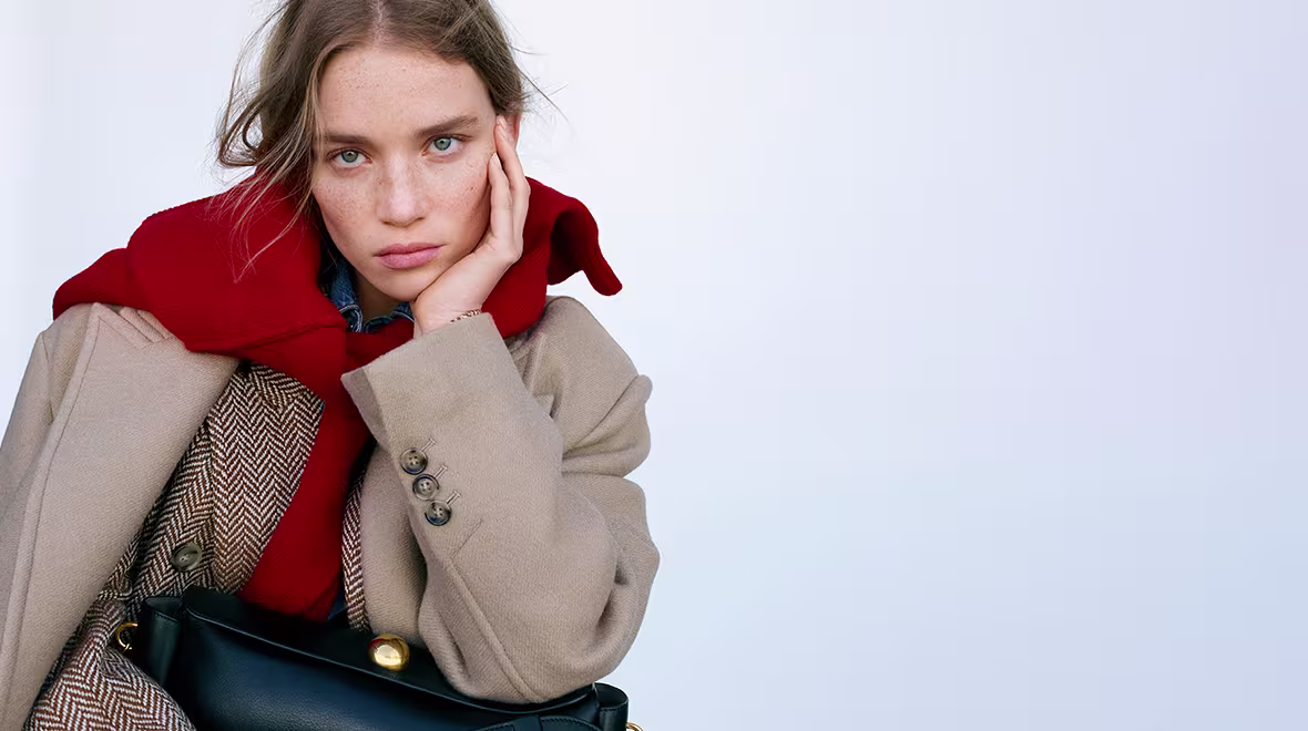 OUNASS FW26 1180x660 FEMME - Holly Gilmer