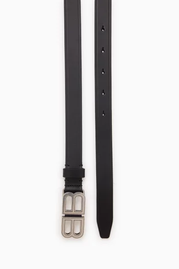 BB Hourglass Thin Belt in Leather