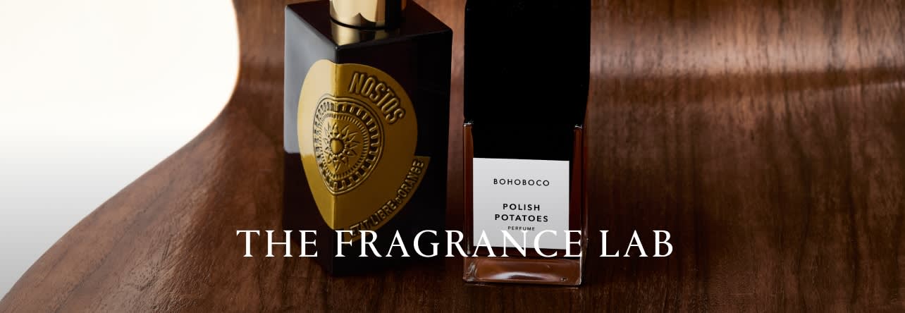 FRAGRANCE BANNER DSK EN