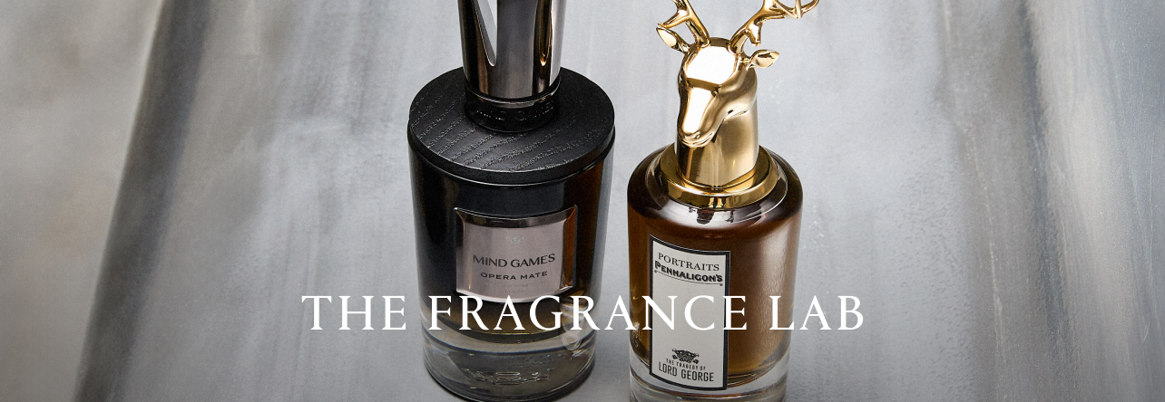 FRAGRANCE BANNER DSK EN