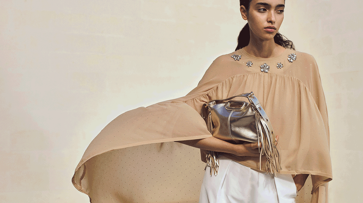 Maje Desk - Ela Payumo