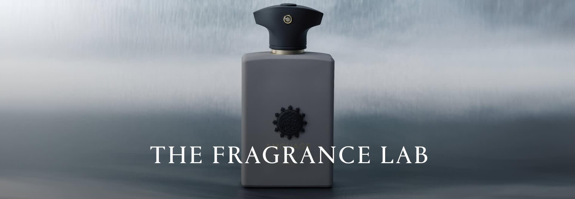 FRAGRANCE BANNER DSK EN