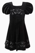 أسود