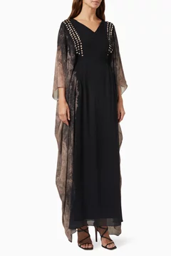 أسود