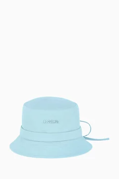 أزرق