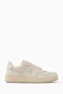 Neutral