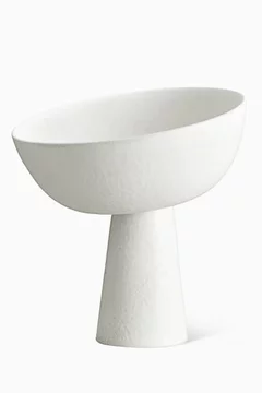 Small Terra Bowl on Stand in Porcelain