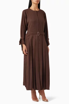 أسود