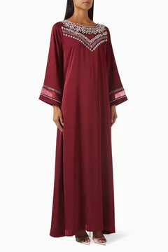 أحمر