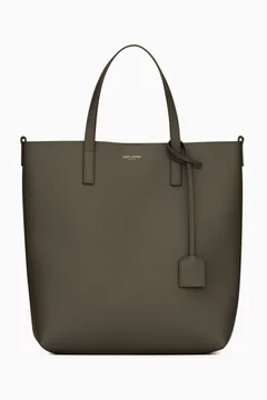 ‮ليغت موسك‬