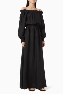 أسود