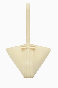Neutral