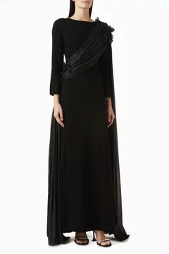 أسود