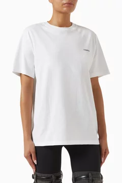 أبيض