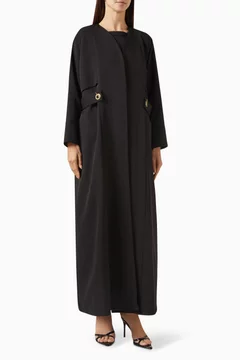 أسود