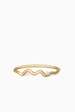 Flown Bangle in 18kt Gold