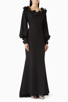 أسود