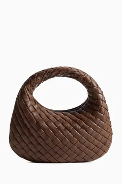 ‮نوكيولا‬