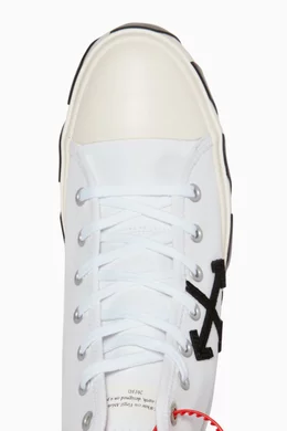 Mid top sales canvas shoes