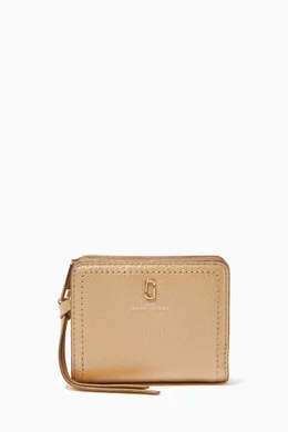Buy Marc Jacobs Gold The Softshot Pearlized Mini Compact Wallet in Leather for Women in UAE Ounass