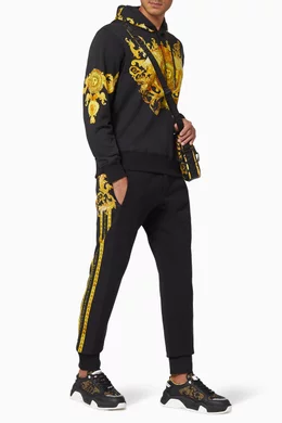 Baroque joggers store