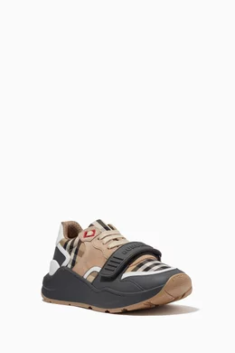 Burberry sneakers cheap store