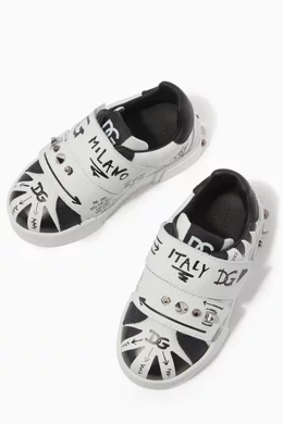 Dg shoes store