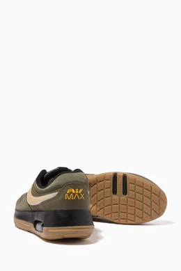 Nike sb team classic parachute beige camo discount