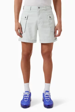 Cargo outlet white shorts