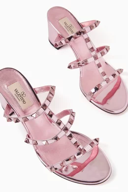 Pink valentino garavani rockstud online jelly sandals