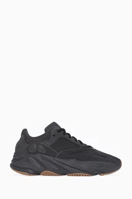 Adidas yeezy online boost 700 uae