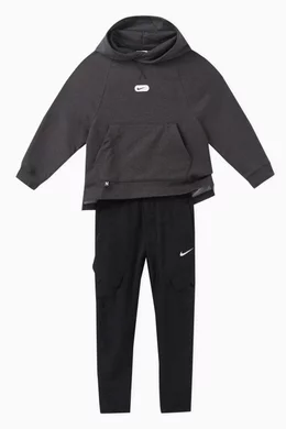 Buy Nike Black Outdoor Play Cargo Pants in Woven Nylon for Boys in