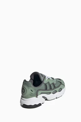 Ozweego og top