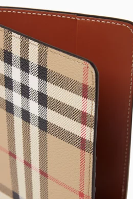Burberry passport store holder women's