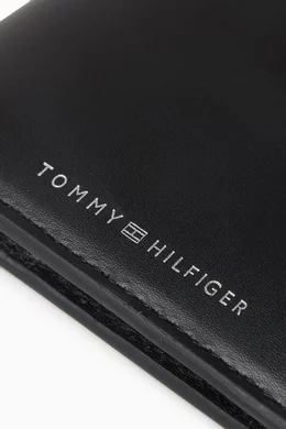 Buy Tommy Hilfiger Black TH Credit Card Coin Bi fold Wallet in Leather for Men in UAE Ounass
