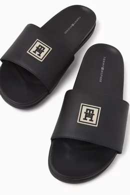 Black tommy store hilfiger slides