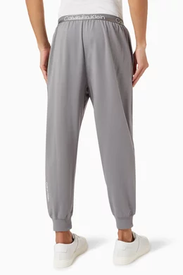 Calvin klein modern jogger 2025