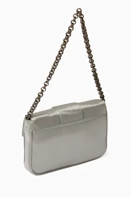 Grey chain store shoulder bag