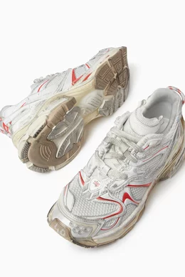 Balenciaga runners cheap hotsell