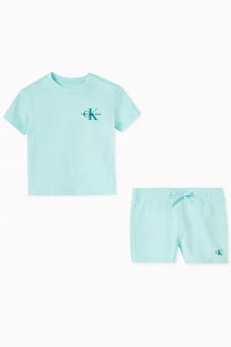 Calvin klein t new arrivals shirt and shorts