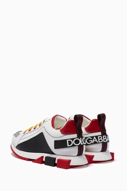 Super queen sneakers shop