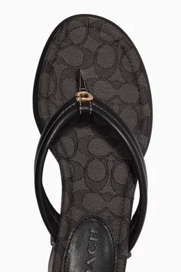 COACH シグネチャー サンダル Franki Flip Flop 厚底 黒 COACH® | Franki Flip Flop In Signature Jacquard