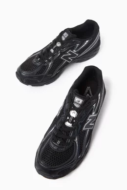 740 Lace up Sneakers