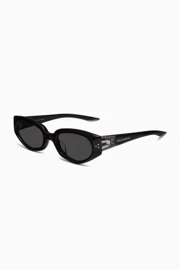 Buy Gentle Monster Black Devon 01 Sunglasses in Acetate For UNISEX