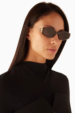 Buy Gentle Monster Brown Solid Loop BR3 Sunglasses in Acetate