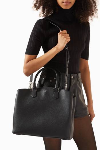 hover state of Luna Handbag in Rugiada Leather