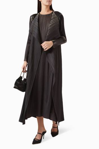 hover state of Shawl Collar Open Abaya in Plissé