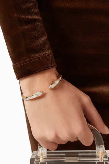 Junonia Diamonds & Mother of Pearl Bangle in 18kt Gold