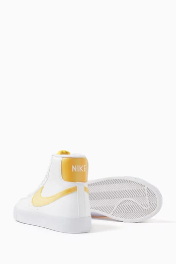Blazer Mid High-top Sneakers in Leather