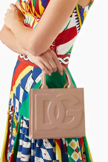 حقيبة يد ديلي ميني بشعار الماركة جلد